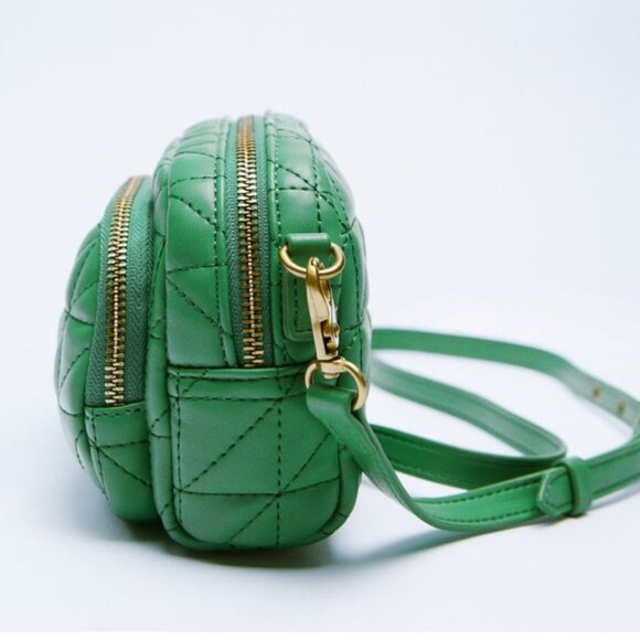 Quilted cross body bag - Picture 2 of 5